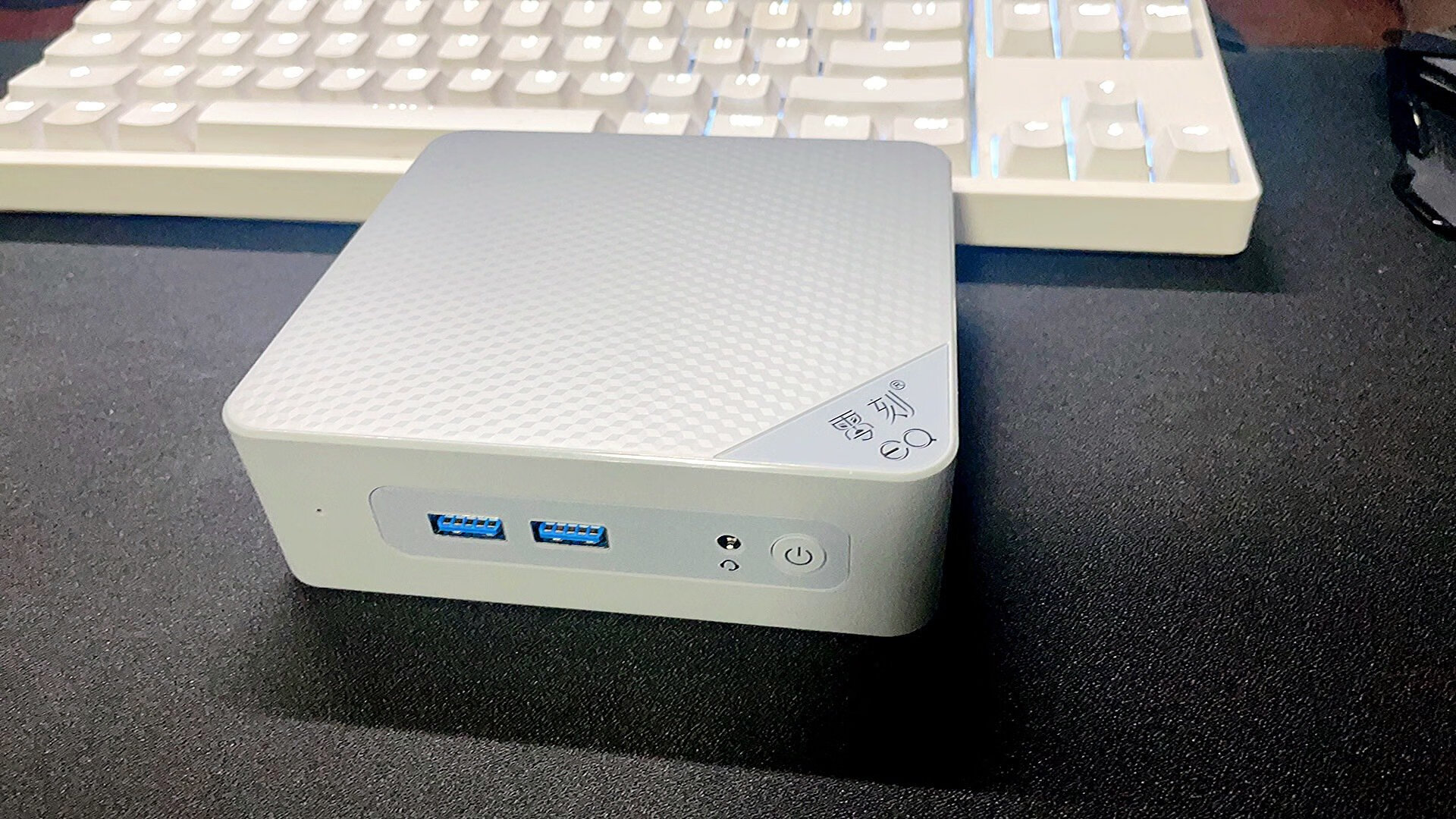 零刻EQ12迷你主机， 软路由NAS机顶盒用