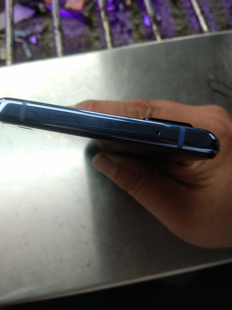 vivoiQOO5皓影12GB+128GB120Hz柔性屏骁龙865KPL专业电竞游戏手机双模5G全网通手机vivoiqoo5
