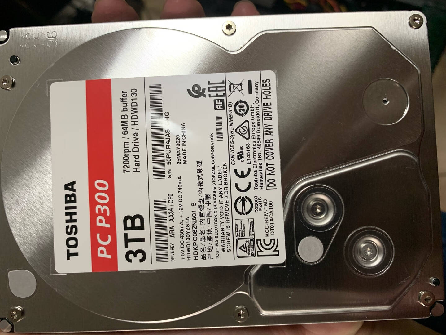 东芝(TOSHIBA)3TB64MB7200RPM台式机机械硬盘SATA接口P300系列(HDWD130)