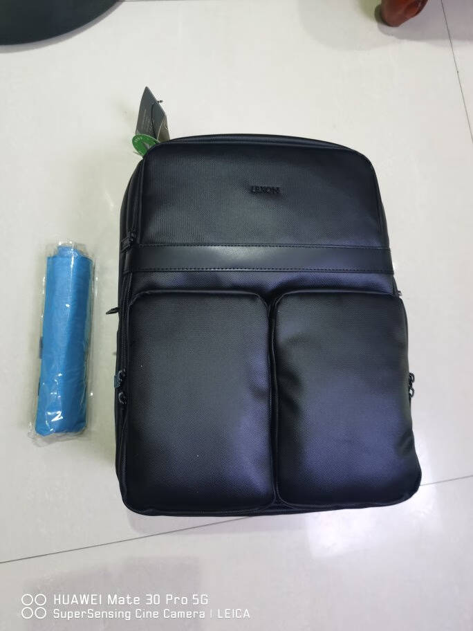 法国乐上(LEXON)电脑包休闲双肩包15.6英寸商务笔记本包大容量旅行男士时尚背包轻书包黑色