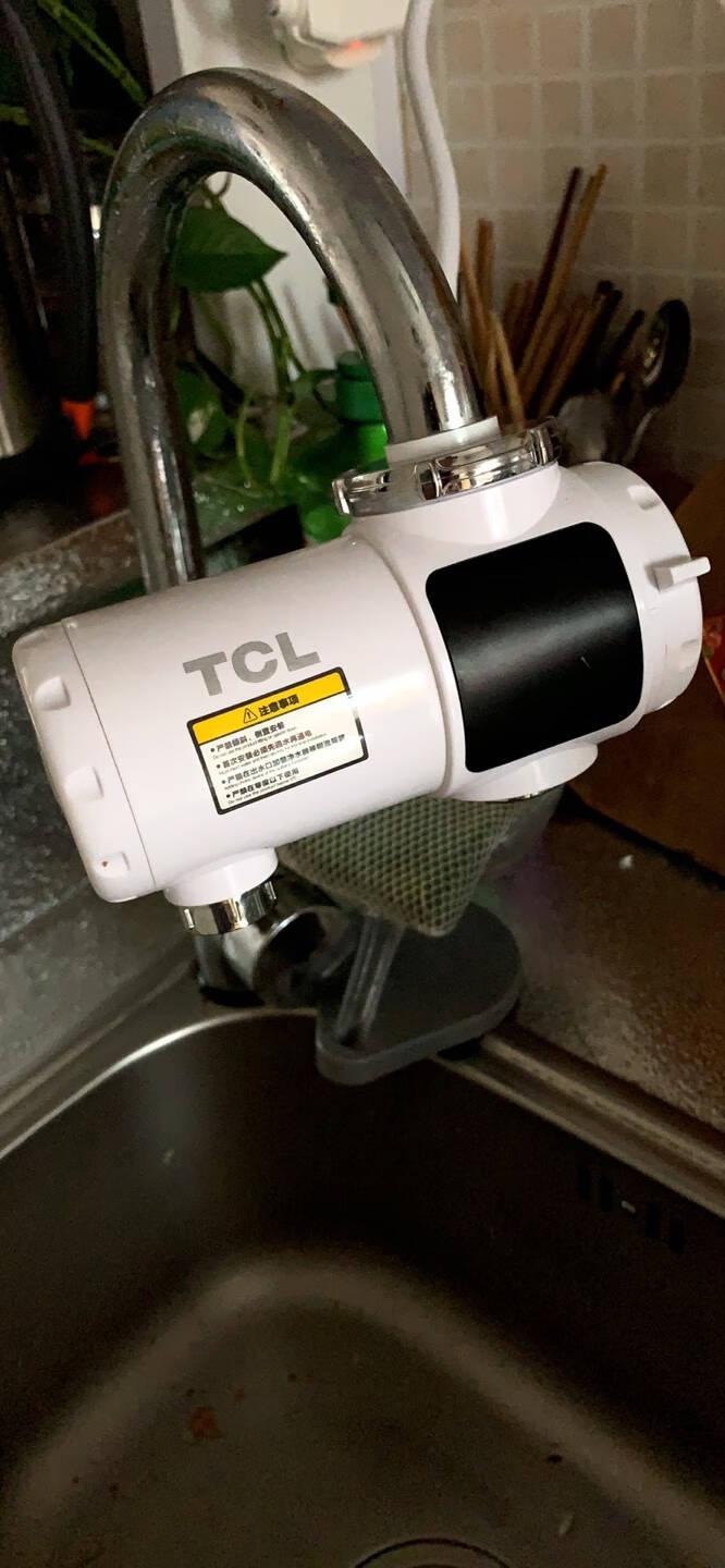 TCL电热水龙头免安装速热家用即热式加热接驳式厨宝小型热水器冷热两用家用过水热得快加热器小厨宝【免安装】白色送漏保