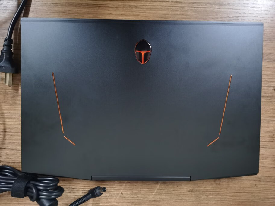 雷神911 pro追光者3代(i7 10750h/16gb/1tb/rtx2070)点评