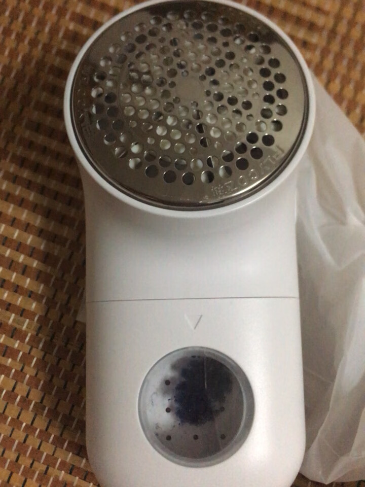 球毛剃毛机怎么样 评测曝光 真的剃的干净 又好用 我很是满意呢 350评测资讯