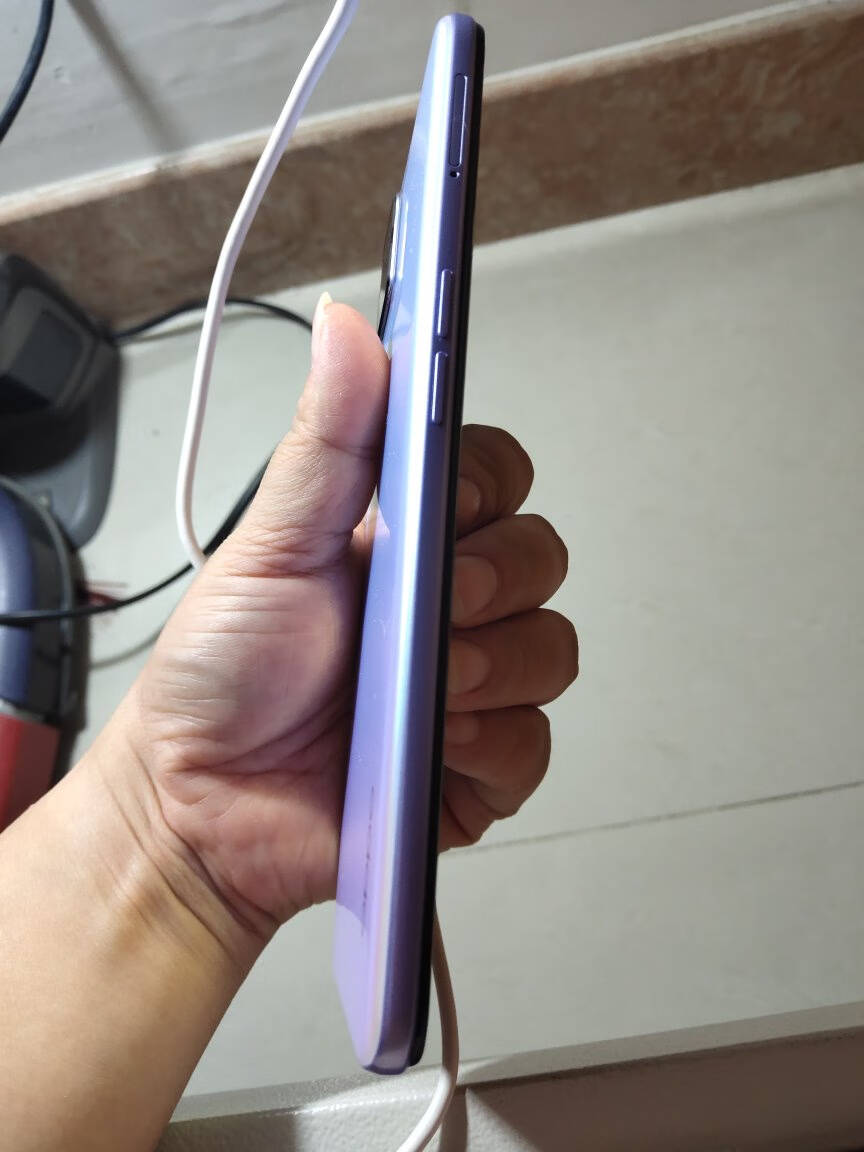 OPPOA72双模5G90Hz灵点屏大电池18W快充后置三摄AI美颜拍照视频手机4GB+128GB氧气紫