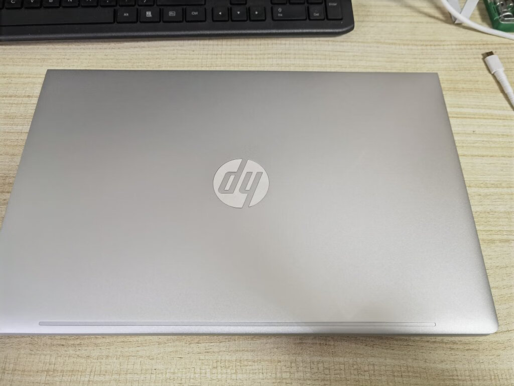 惠普战66六代锐龙版,15.6英寸大屏轻薄本,企业级服务