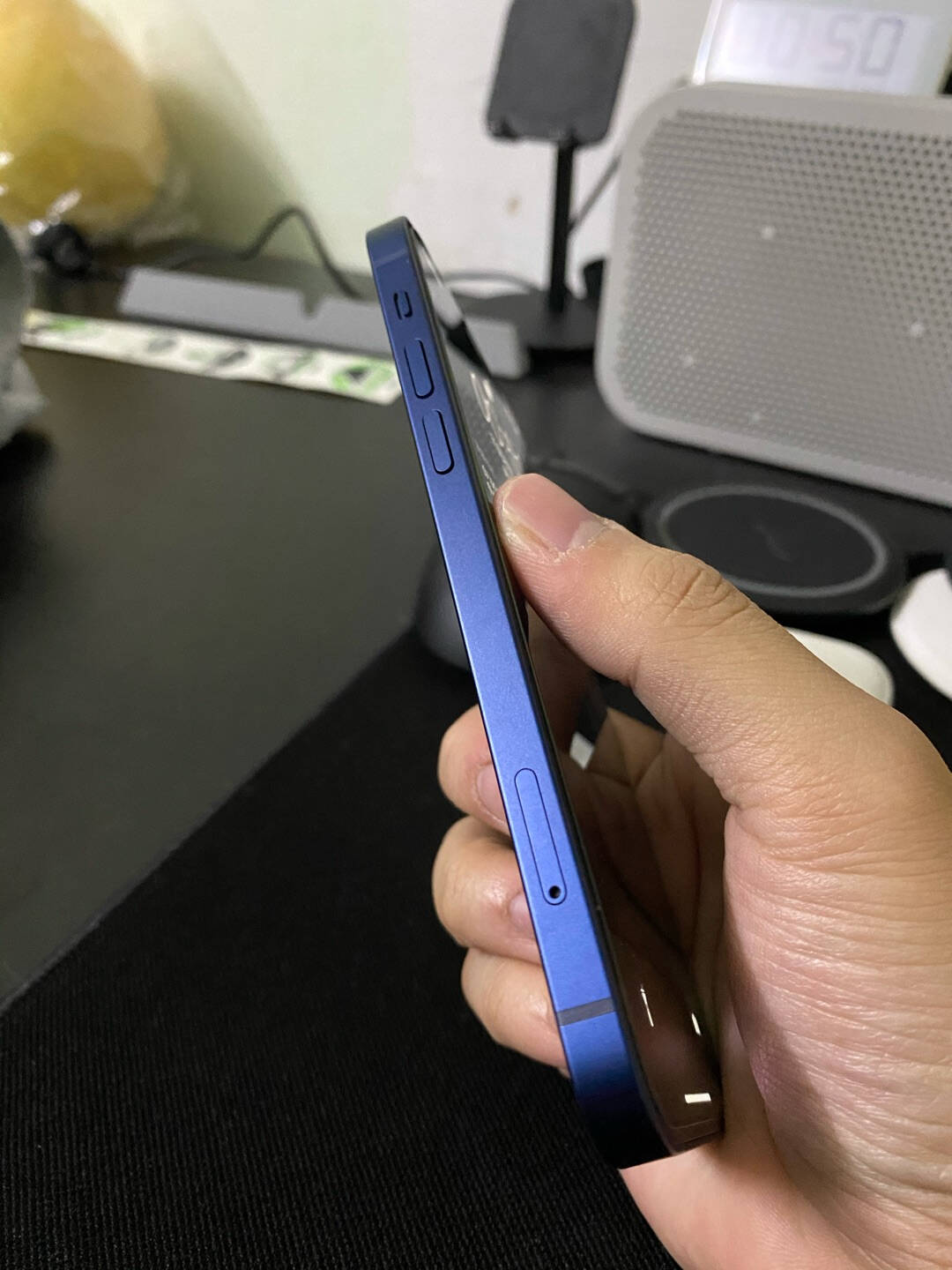 AppleiPhone12(A2404)128GB红色支持移动联通电信5G双卡双待手机