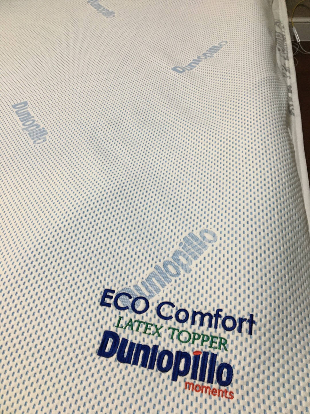邓禄普Dunlopillo荷兰进口特菈蕾Talalay工艺天然乳胶床垫1.5m床/5cm厚凯悦甄选乳胶薄垫