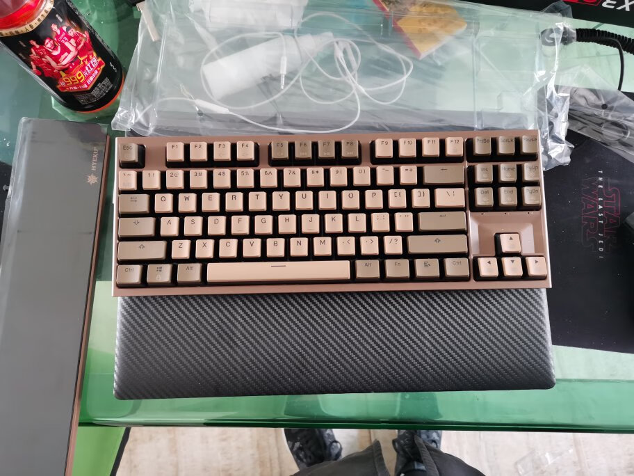 黑峡谷X3双模机械键盘，带来巧克力版丝滑体验