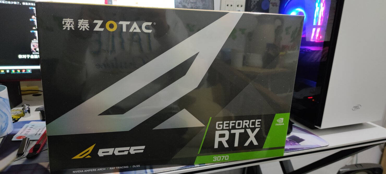 华硕ASUSROG-STRIX-RX6700XT-O12G-GAMINGRadeonRX6700XT电竞游戏显卡A卡