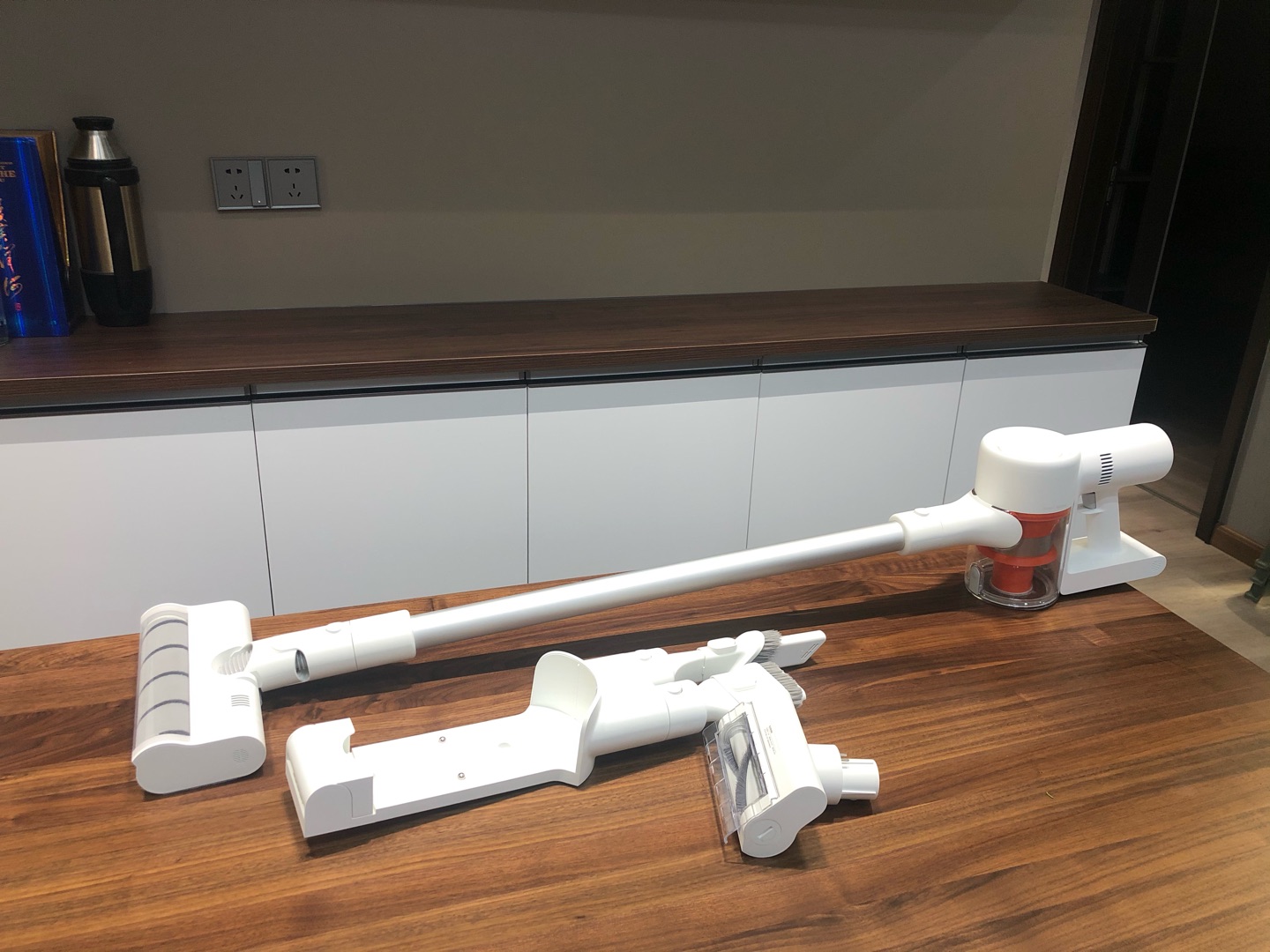 米家手持无线吸尘器1c点评