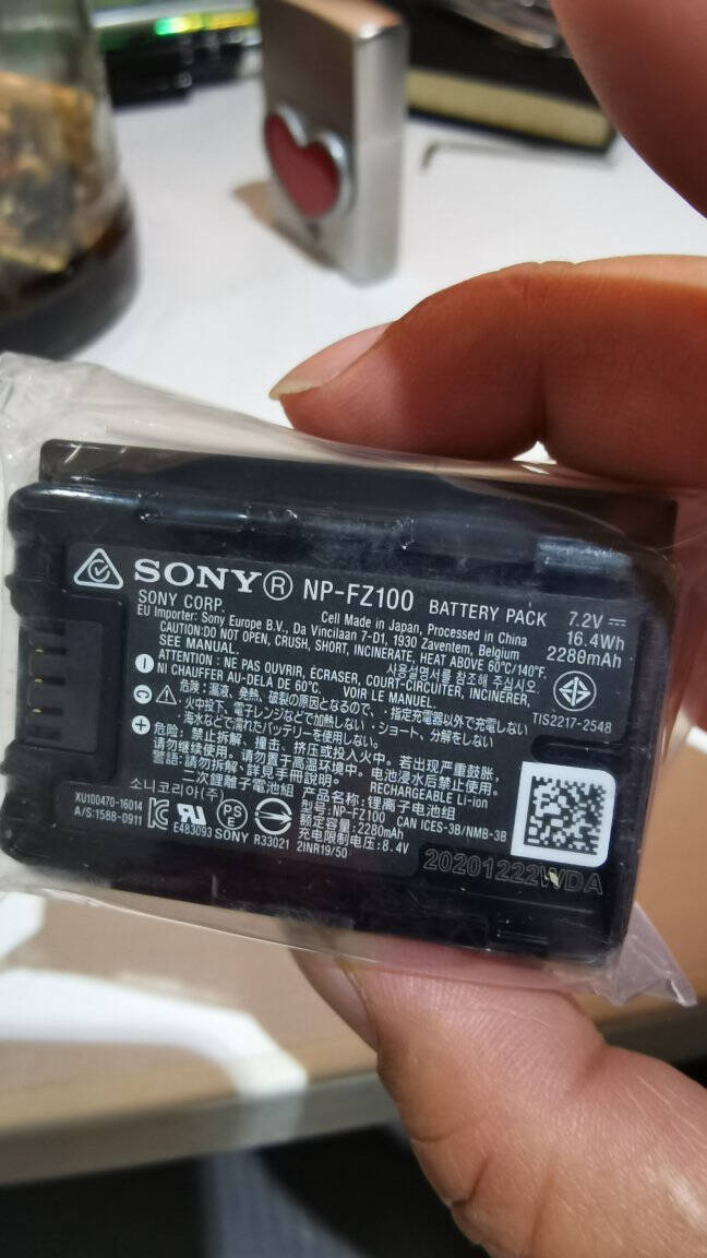 索尼(SONY)ILME-FX3摄像机全画幅电影摄影机FX3单机身+CEA-G80T存储卡