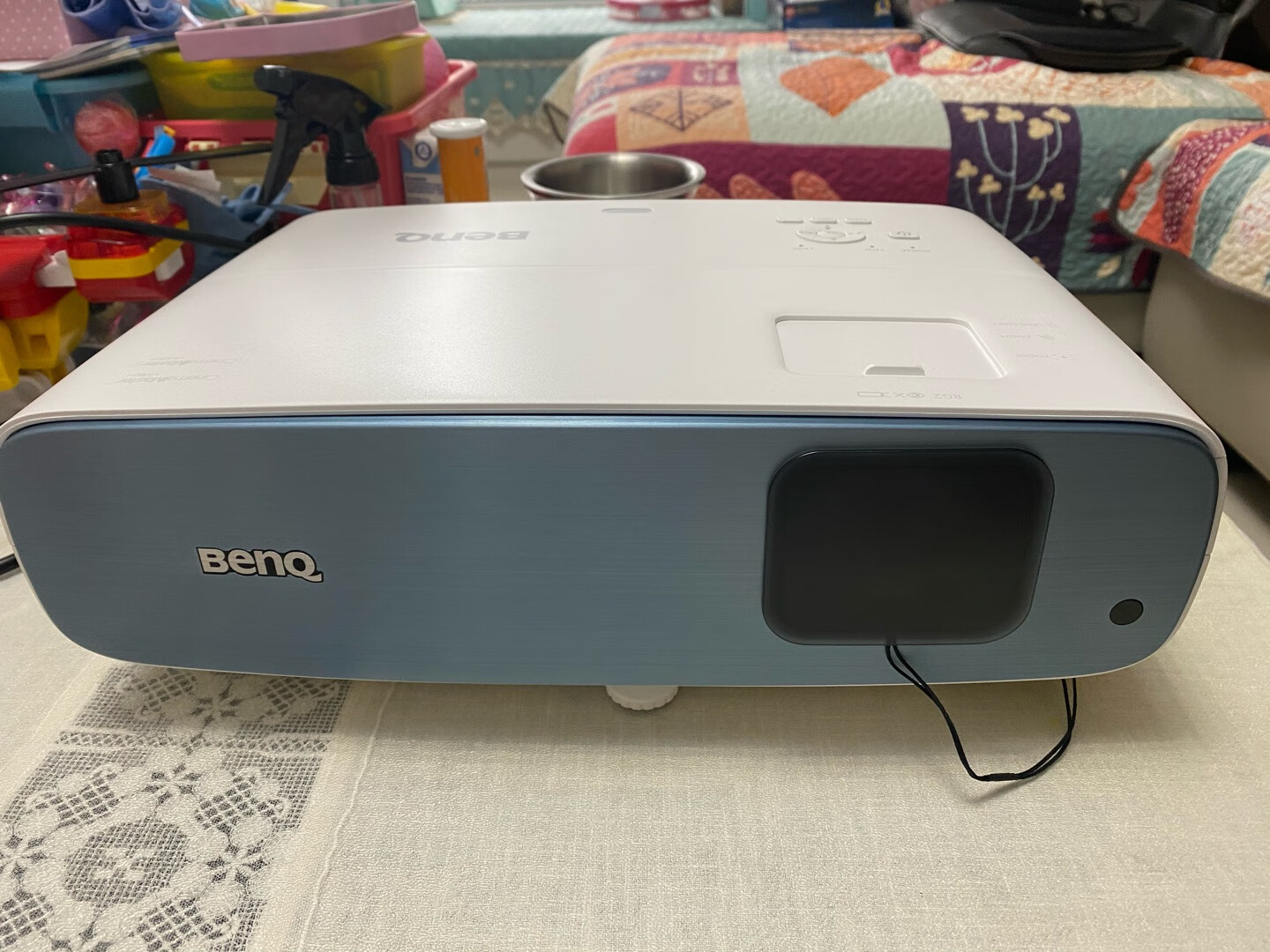 这款benq明基tk850家用4k投影仪是经典型号tk800的升级版,各方面配置