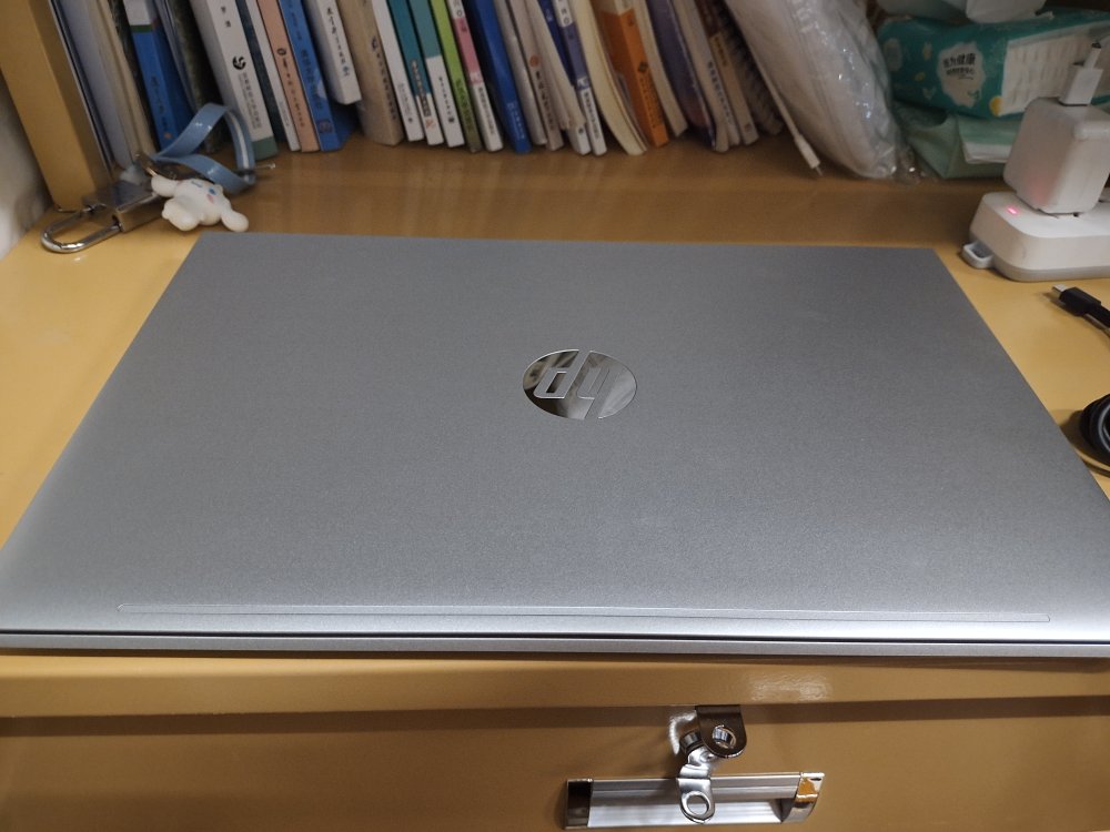 惠普全金属15.6英寸轻薄本，很适合大学生挑选款电脑
