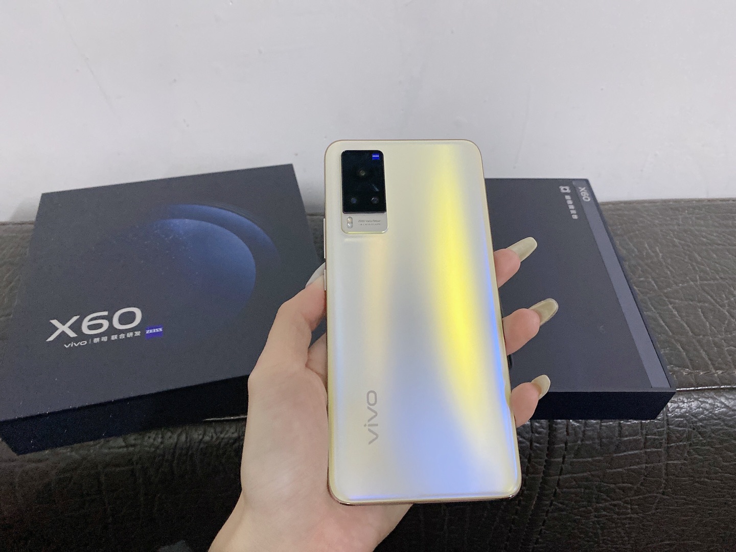 vivo x60微云台黑光夜视2.0手机