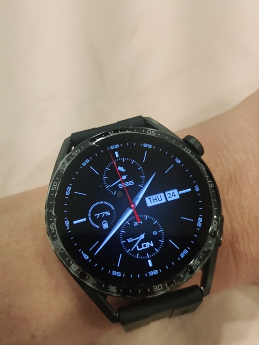 【华为huawei watch gt 3 42mm 雅致款白色真皮表带怎么样】华为