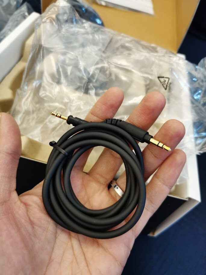 铁三角athm60x点评