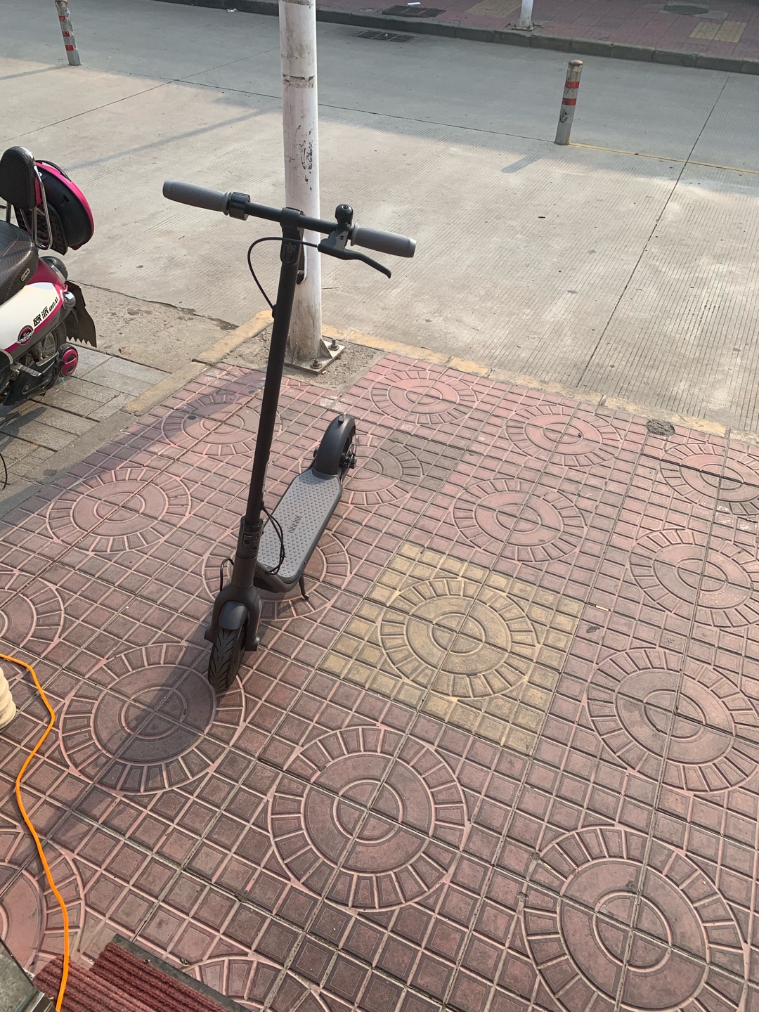 九号电动滑板车f25点评