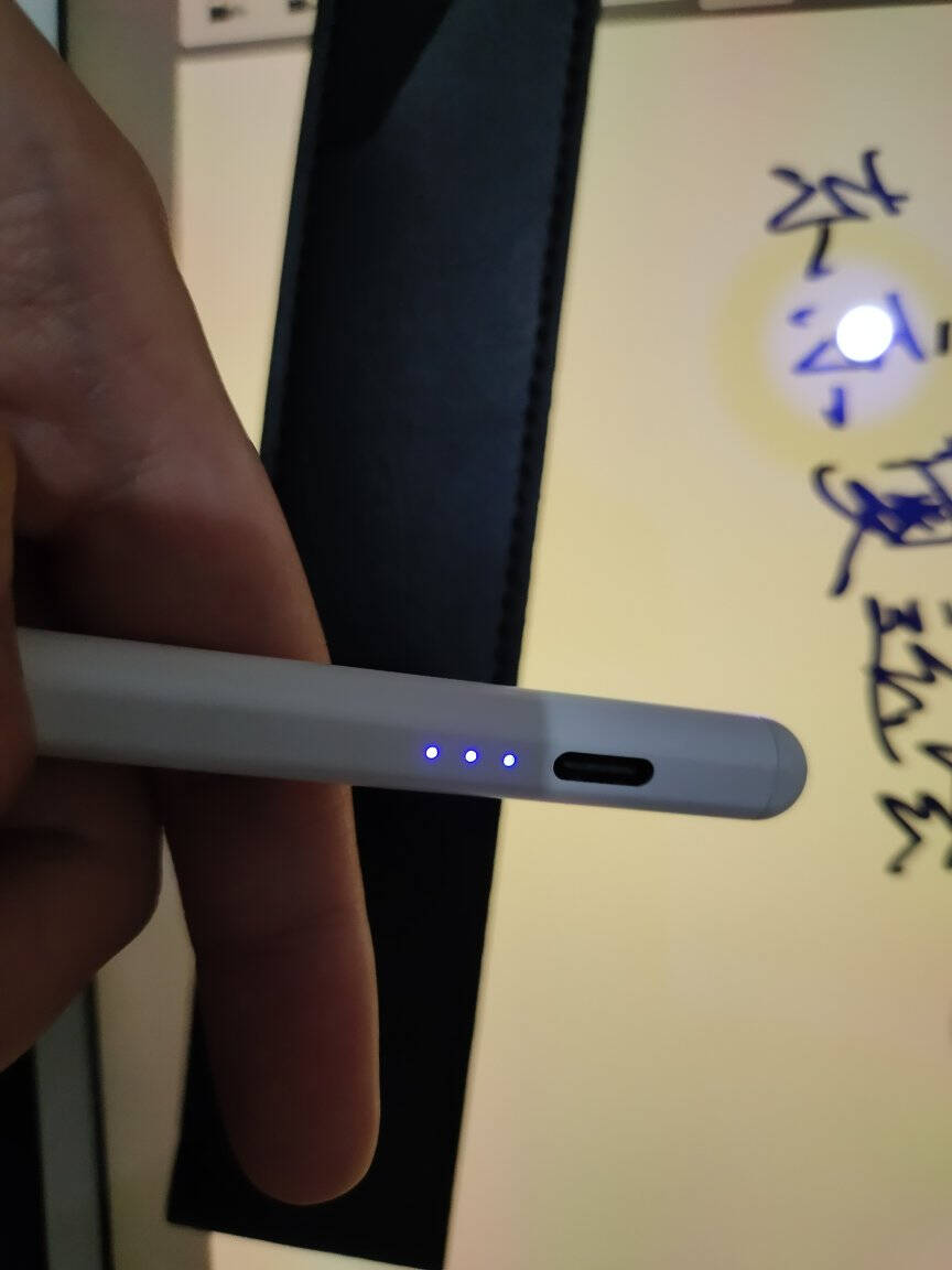 益博思青春版ipad电容笔苹果通用触控手写笔一代二代air/pro平板触屏笔pencil青春版【防误触+闪电快充+电量显示】记笔记推荐