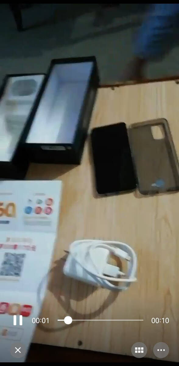 realme真我GTNeo闪速版天玑12006400万索尼主摄65W闪充仅179g最终幻想8GB+128GB双5g游戏手机gtneo