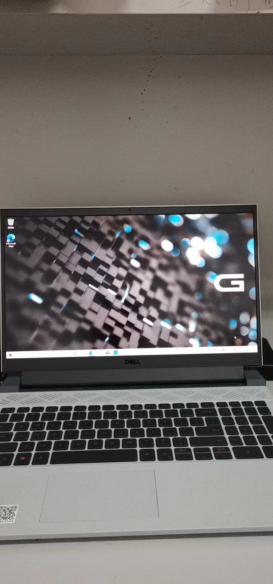 戴尔g155515r75800h16gb512gbrtx3060165hz灰色点评