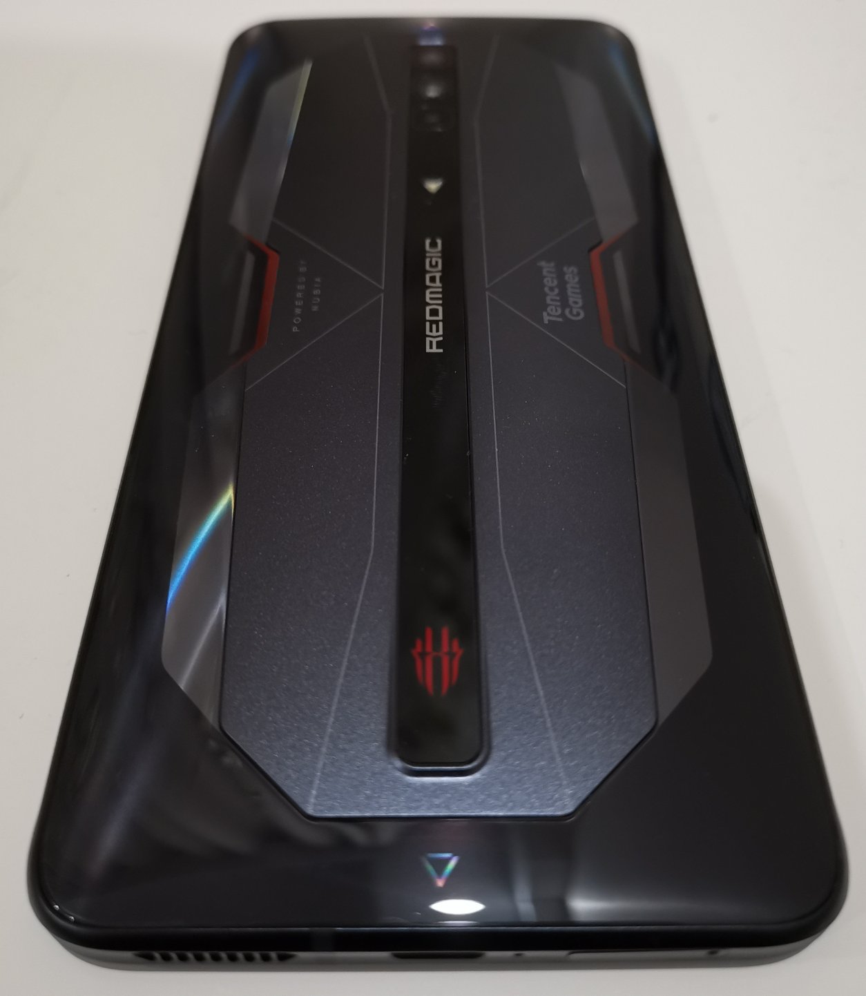 努比亚红魔6pro12gb256gb全网通5g版点评