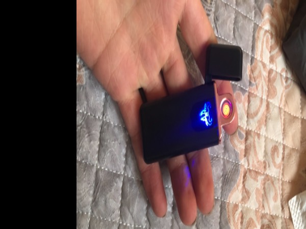 点烟器打火机怎么样 质量如何 挺好用的 还洋气 老公很喜欢 谢谢卖家 350评测资讯