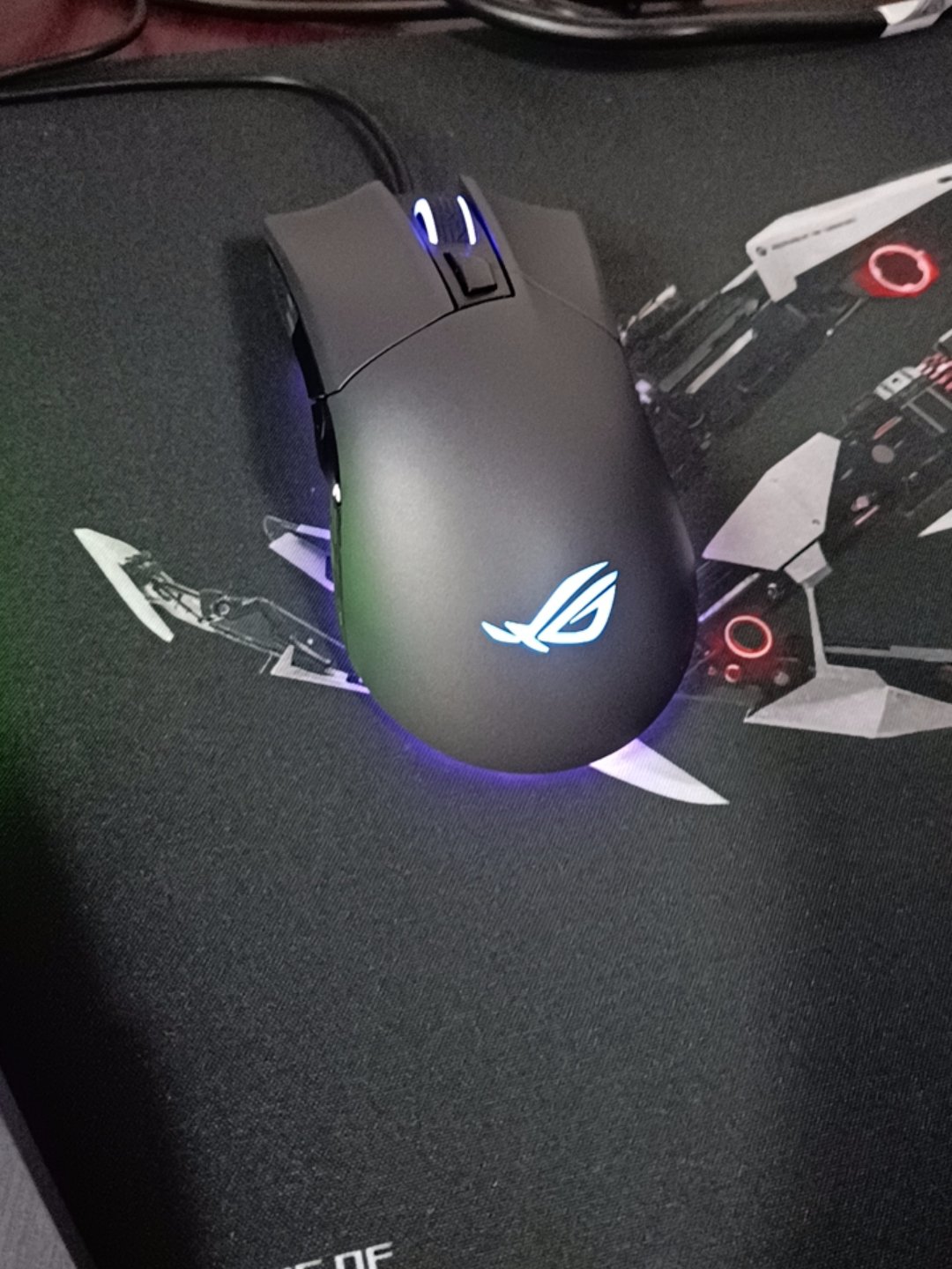 华硕rog战刃大g2竞技版点评