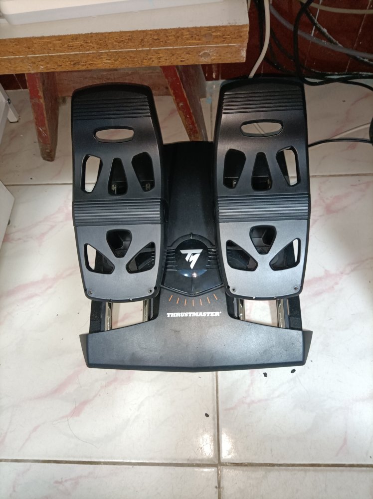 图马思特tfrp飞行方向舵踏板点评