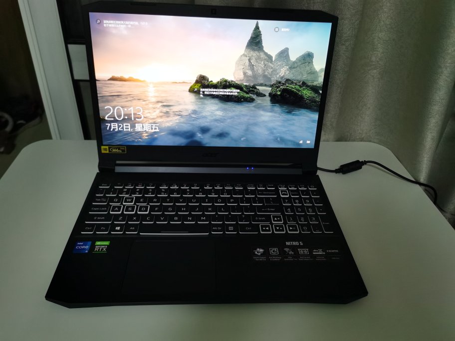 宏碁暗影骑士擎游戏本支持hdmi独显直连