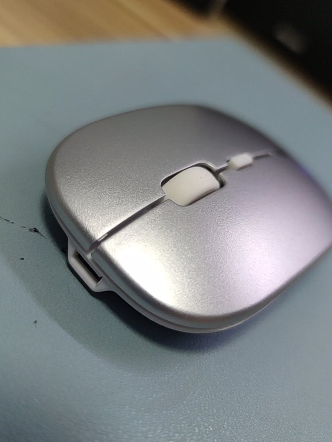 英菲克m2b可充电蓝牙鼠标