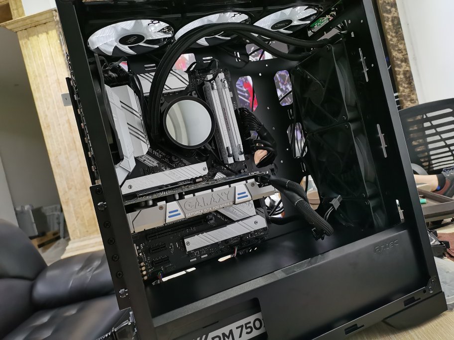 nzxtkraken海妖x73点评