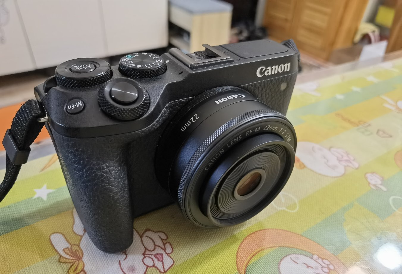 佳能ef-m 22mm f/2 stm点评