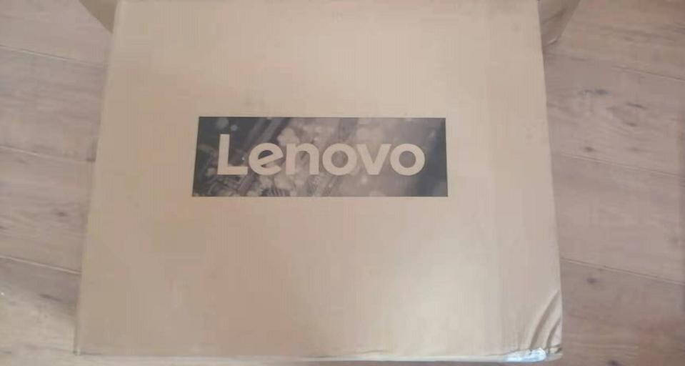 联想(Lenovo)AIO520微边框一体台式机电脑23.8英寸(11代i5-11320H16G512GSSD720P摄像头win11)白