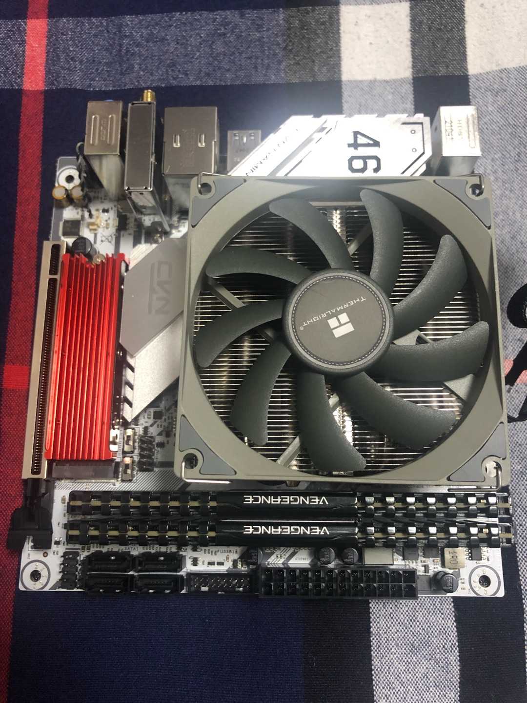 七彩虹cvnb460igamingv20点评