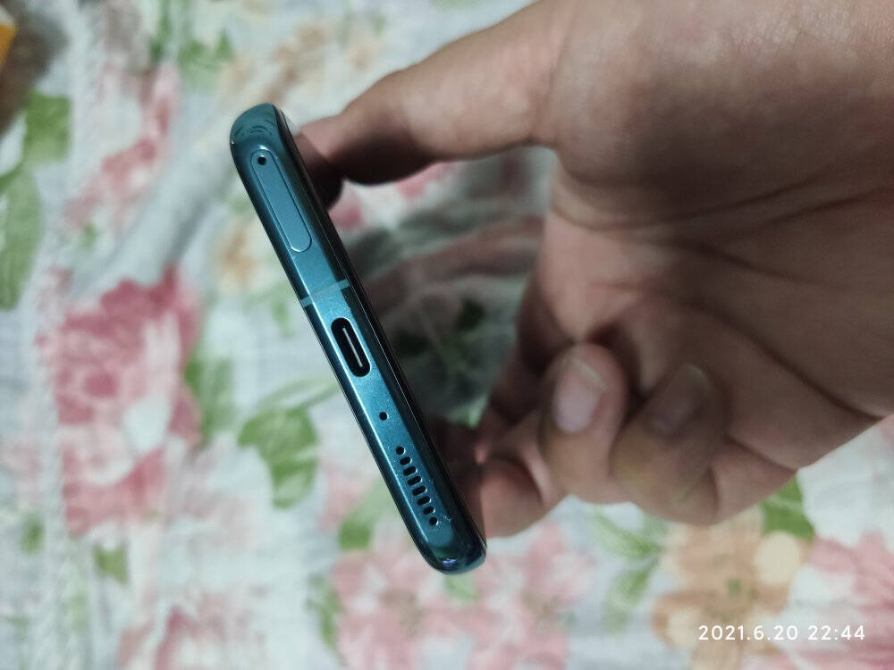 小米11Pro5G骁龙8882KAMOLED四曲面柔性屏67W无线闪充3D玻璃工艺8GB+128GB绿色手机