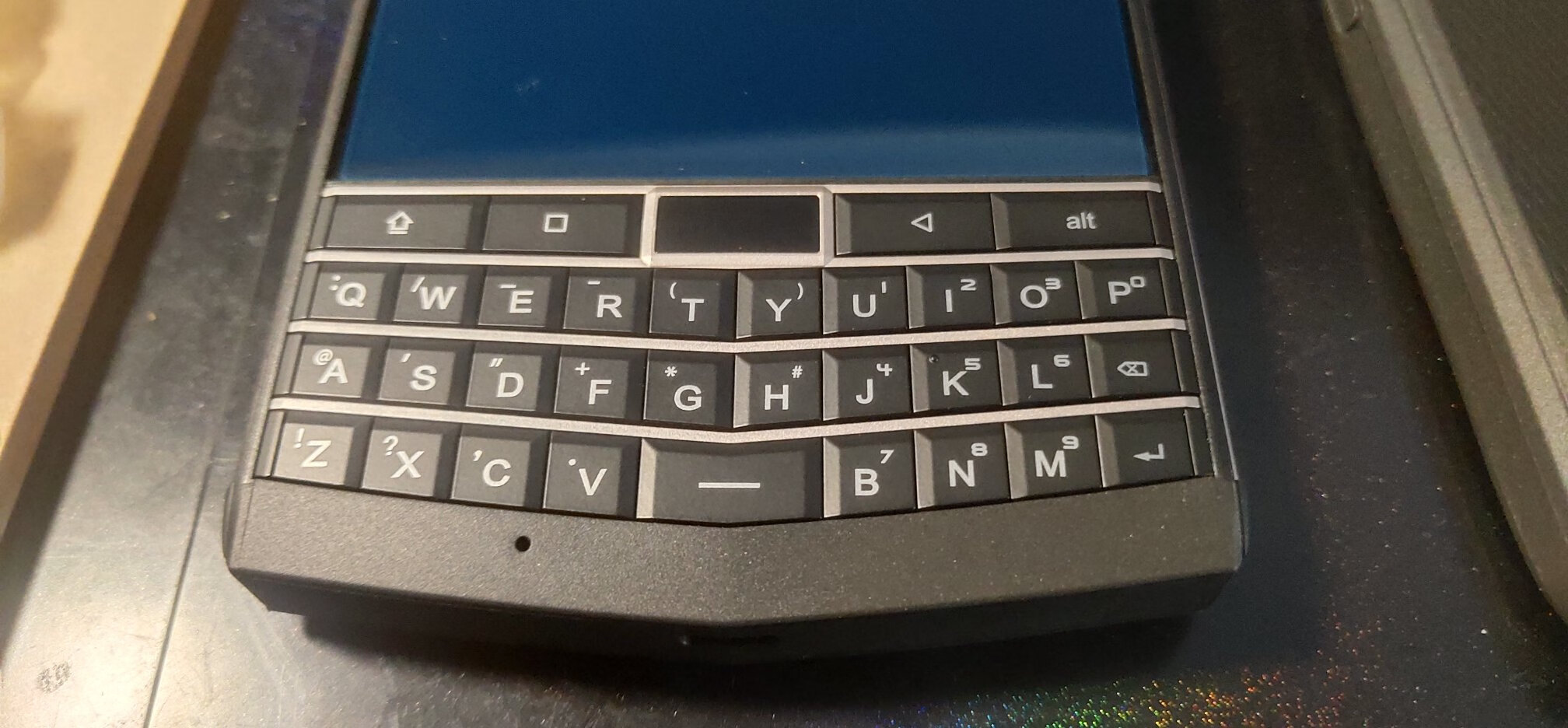 unihertztitan6gb128gb全网通