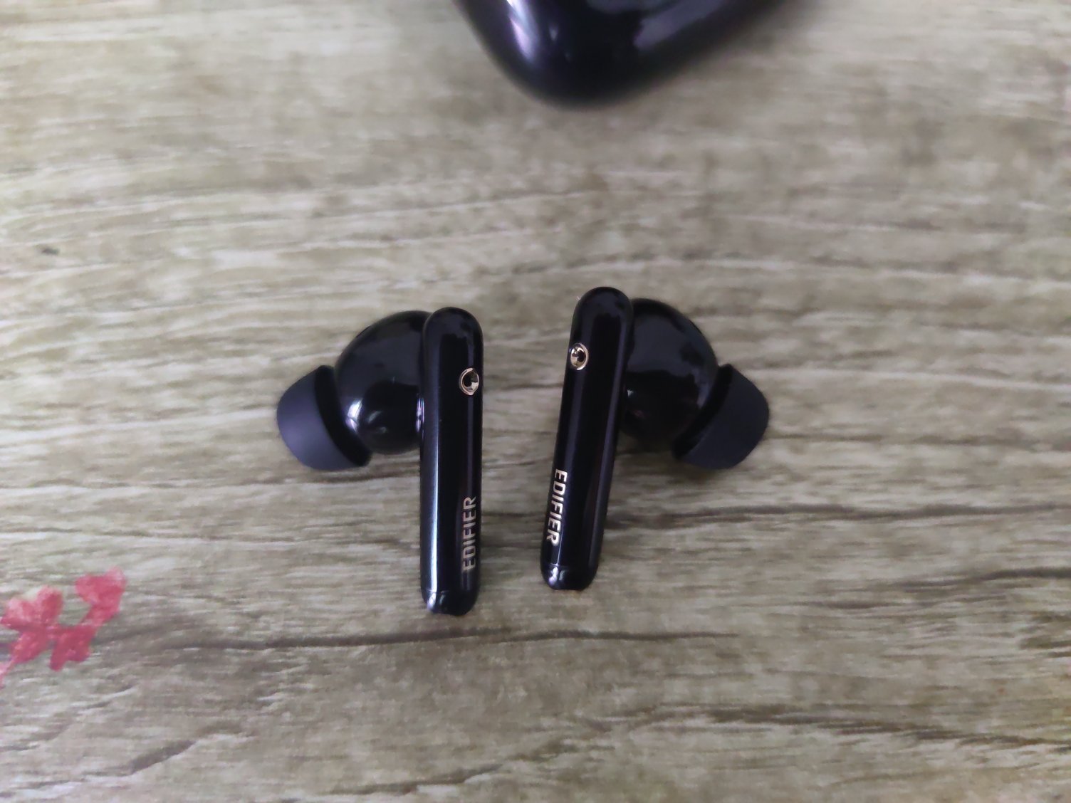 漫步者twsnb3真无线降噪蓝牙耳机500元左右送男女朋友实用礼物