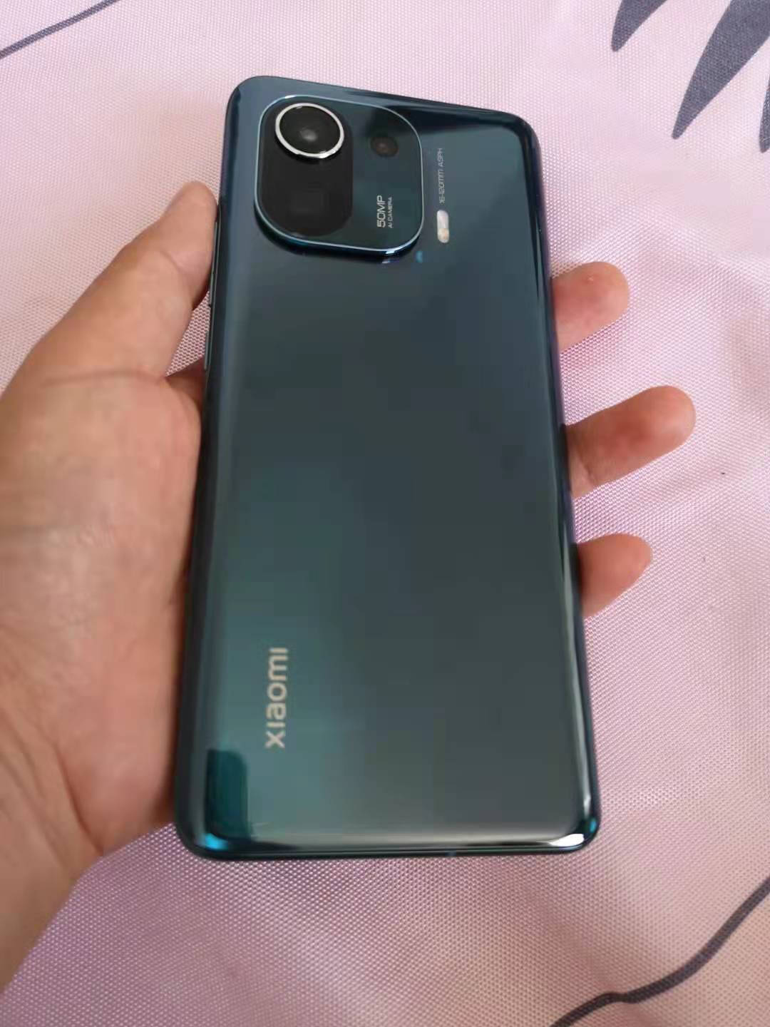 小米11Pro5G骁龙8882KAMOLED四曲面柔性屏67W无线闪充3D玻璃工艺8GB+128GB绿色手机