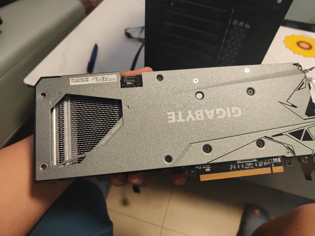 技嘉radeon rx 6600 xt eagle 猎鹰-质量好吗?到底哪个好?