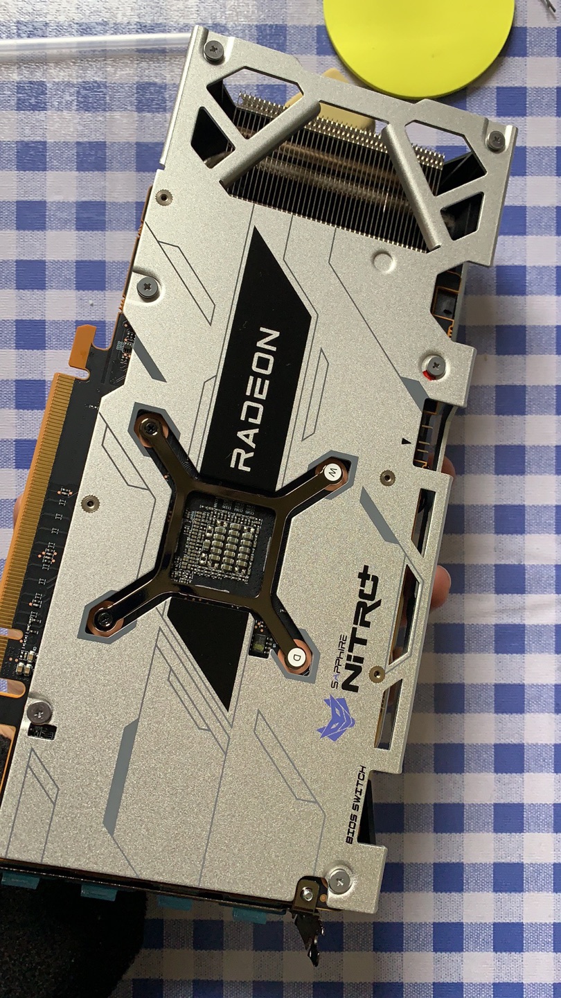 蓝宝石radeonrx6600xt8gd6超白金oc点评