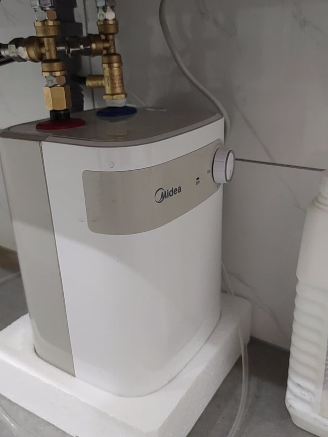 入手深度体验美的f0515a1s厨宝怎么样参数怎么样分析