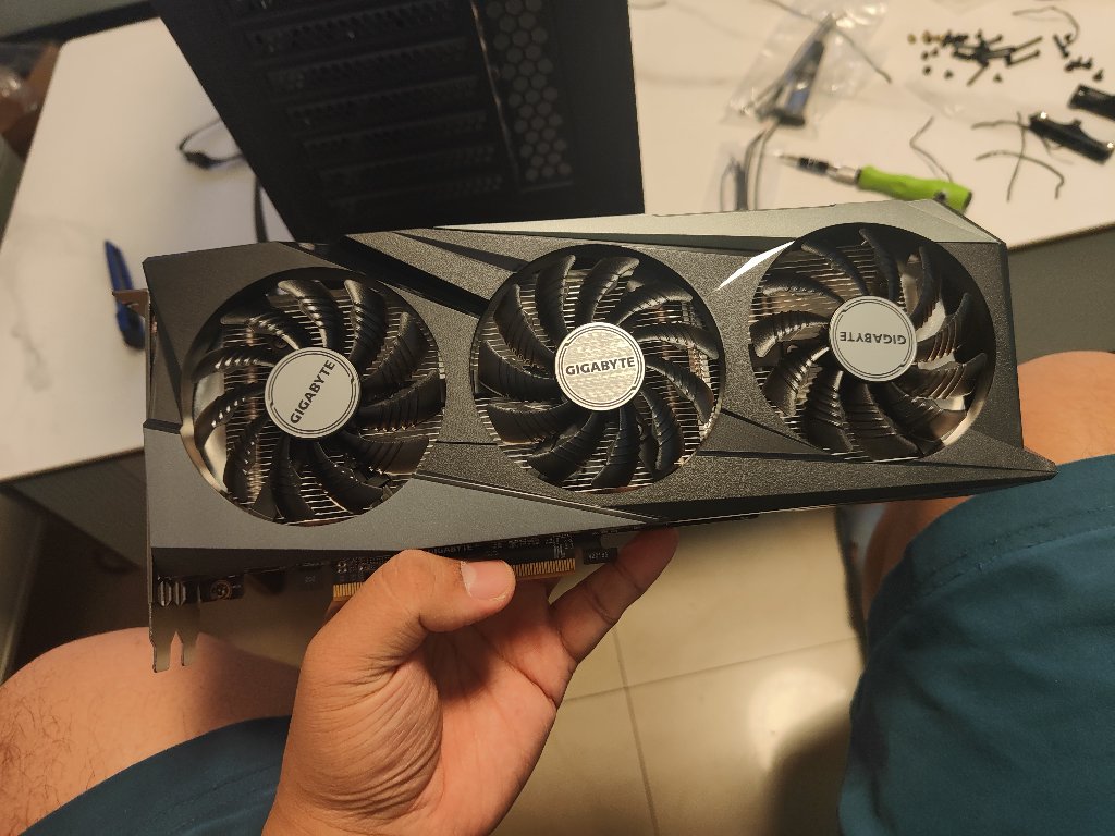 技嘉radeon rx 6600 xt eagle 猎鹰-质量好吗?到底哪个好?