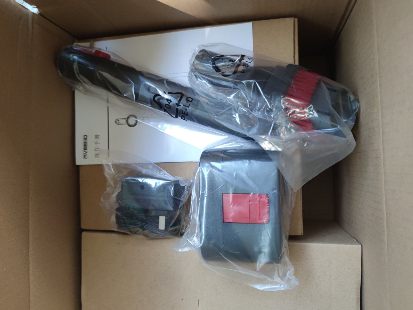 艾维诺吸尘器怎么样 试用报告 很好用 又买了一个送人 350评测资讯