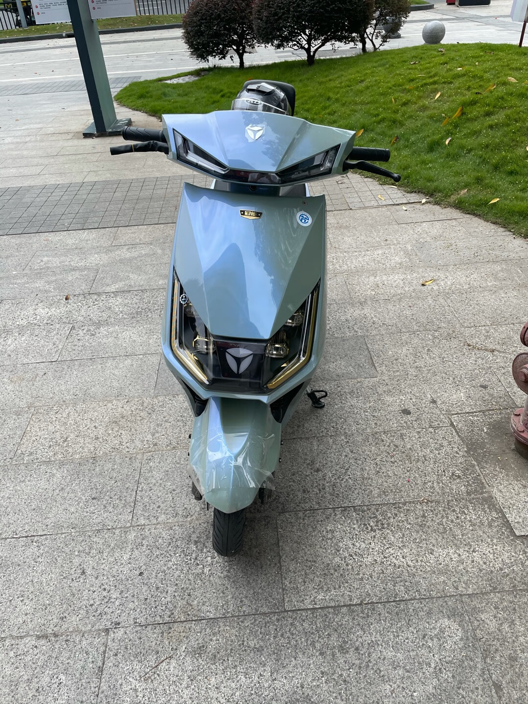 雅迪冠能二代dv6智趣版点评