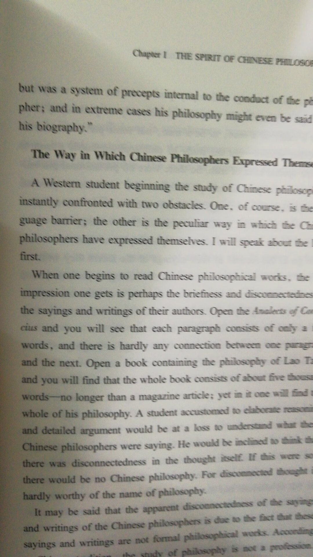 中国哲学博大精深，这是冯先生给外国人看的，很好。