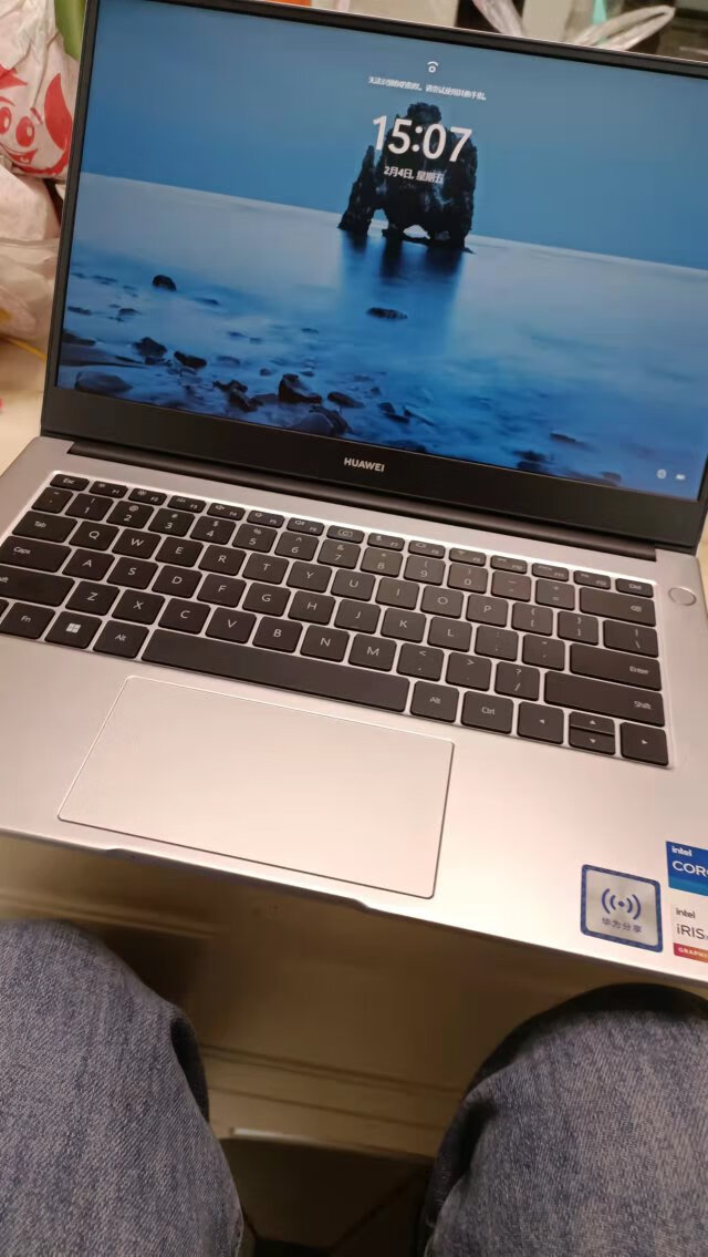【华为huawei matebook d 14 se版 i5 1155g7/8gb/512gb/集显怎么样】