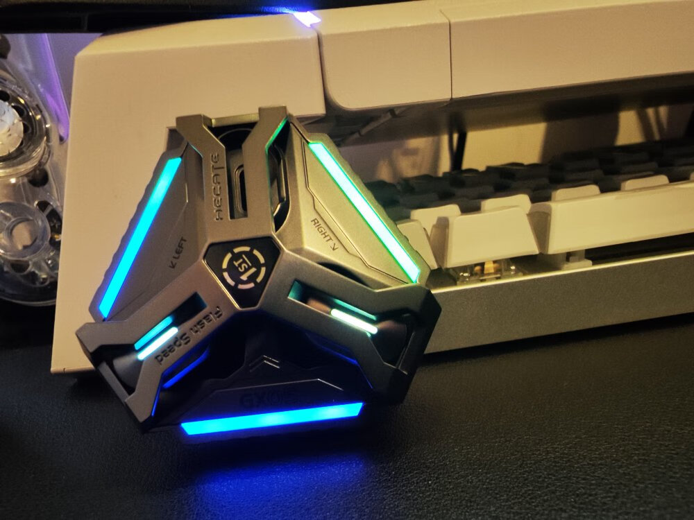 HECATE GX05，漫步者旗下电竞耳机，实现低延迟15ms