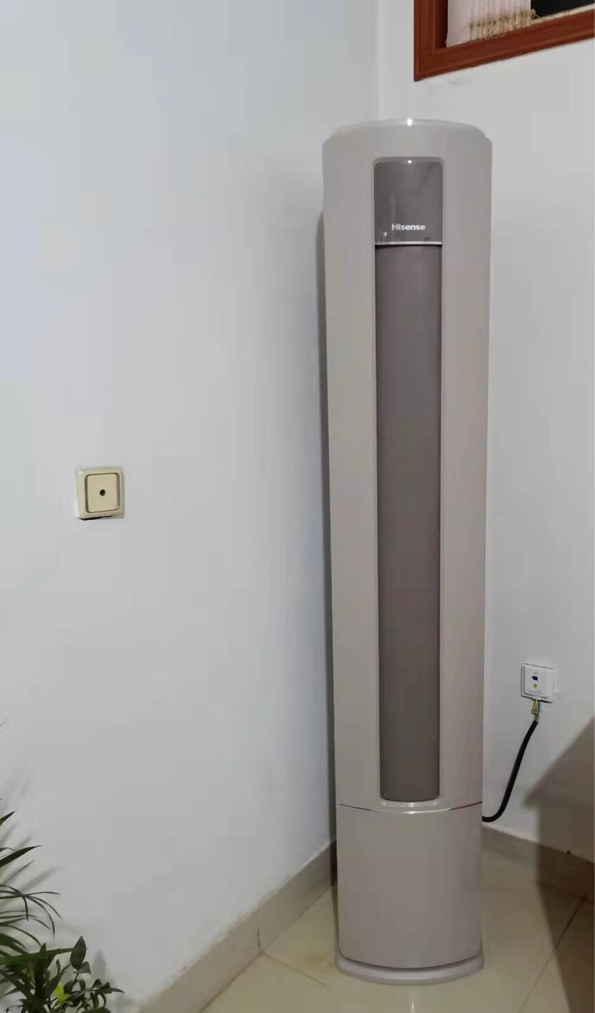 海信(Hisense)3匹防凉君新一级自然风急速冷暖分区送风AI控温自清洁立式空调柜机KFR-72LW/S550-X1