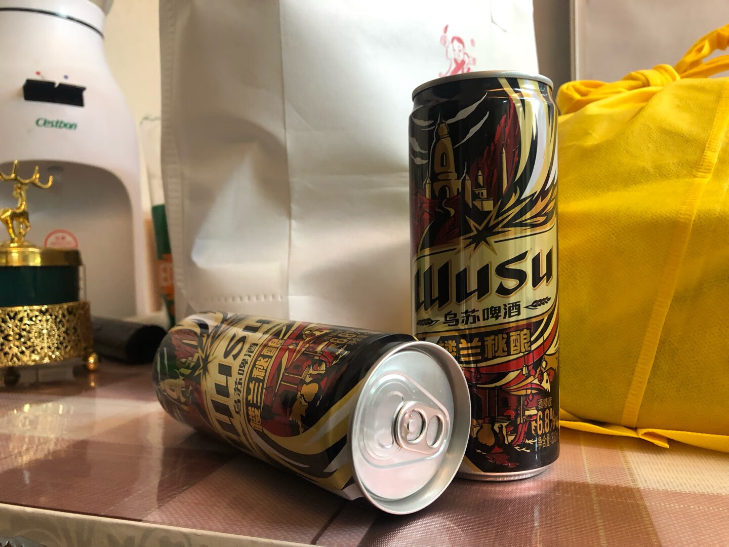 乌苏啤酒红乌苏新疆大乌苏，淡色拉格啤酒，新年聚会礼物