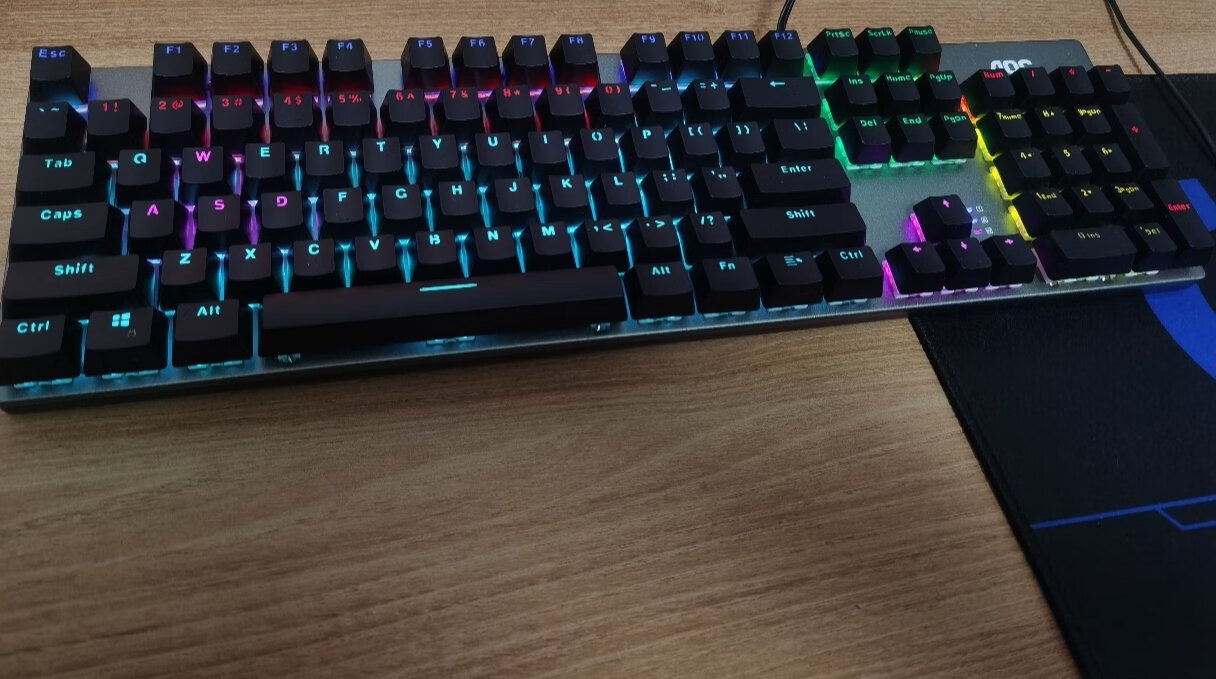 aocgk410游戏机械键盘点评